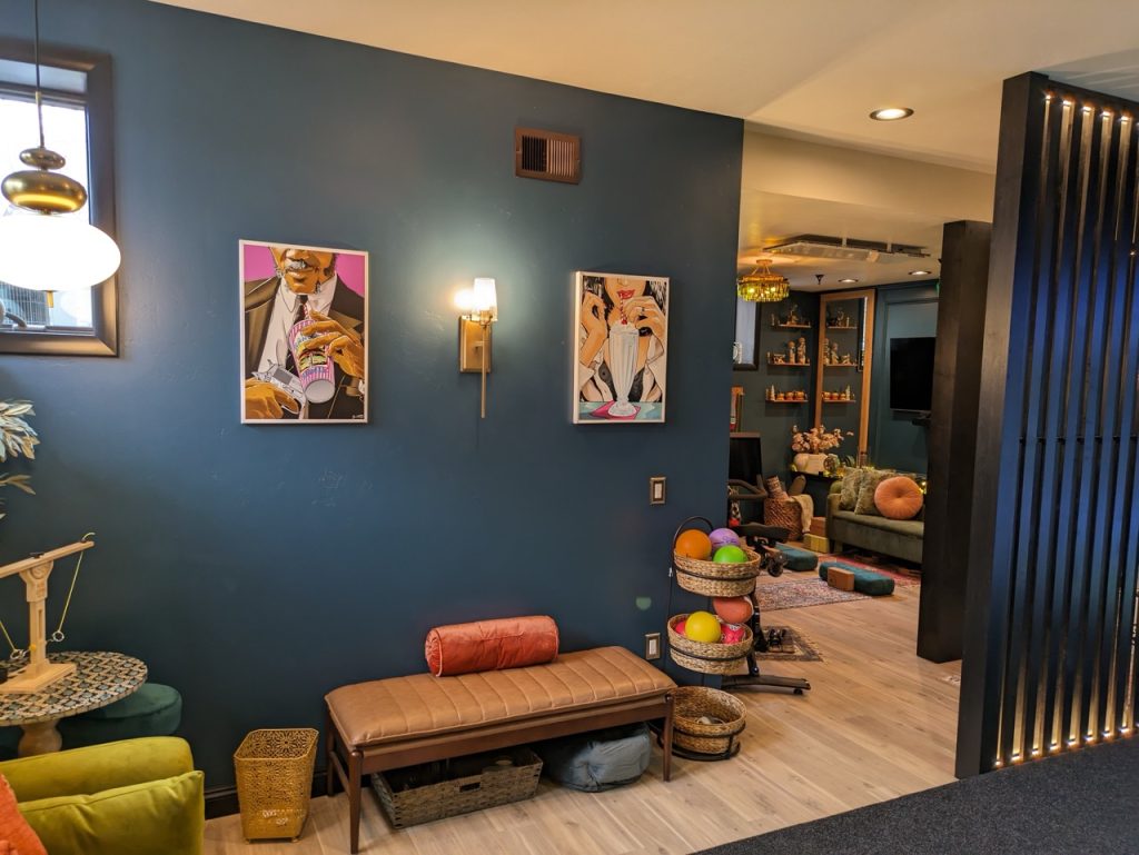 Blue Living Room Remodeling in Appleton